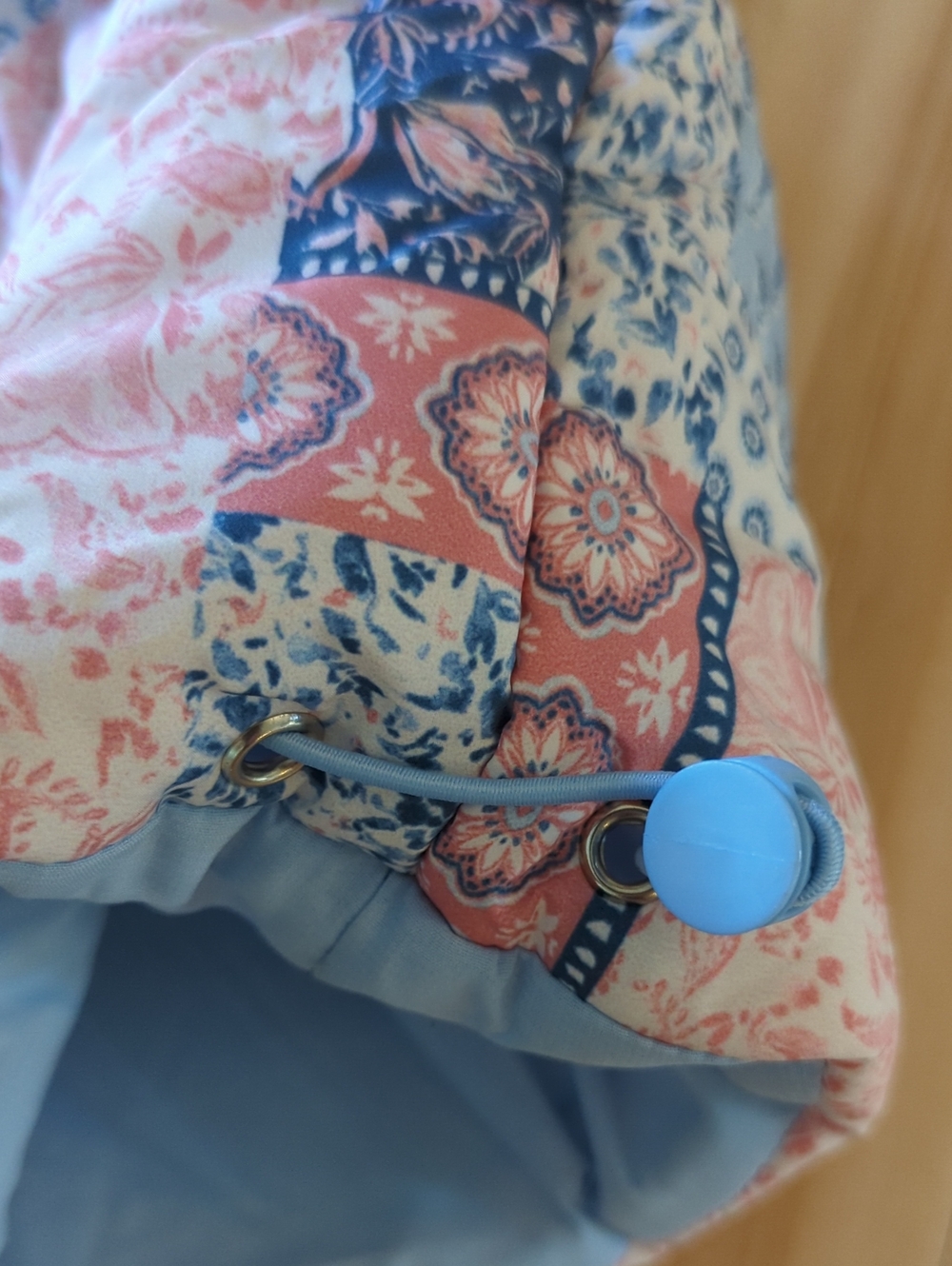 Altar'd State Patchwork Puffer Vest - Light Blue & Navy & Coral Size Small - Picture 3 of 6